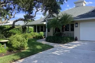 9246 SE Mercury St, Hobe Sound, FL 33455 - Photo 1