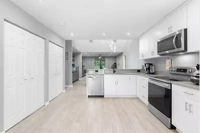 9941 SW 16th St, Unit #-, Pembroke Pines, FL 33025 - Photo 1