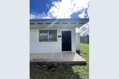 1120 Sesame #4, Opa Locka, FL 33054 - Photo 1