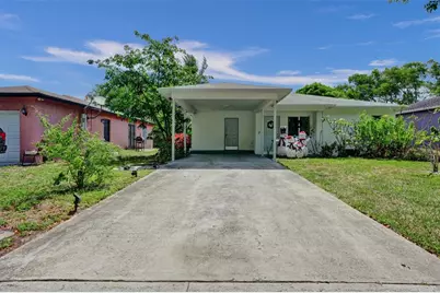 1590 NW 7th Ln, Pompano Beach, FL 33060 - Photo 1
