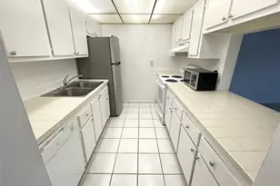 2050 N Congress Ave, West Palm Beach, FL 33401 - Photo 1