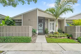 573 Woodgate Cir, Fort Lauderdale, FL 33326 - Photo 1