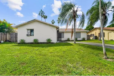 2803 NW 108th Ter, Sunrise, FL 33322 - Photo 1