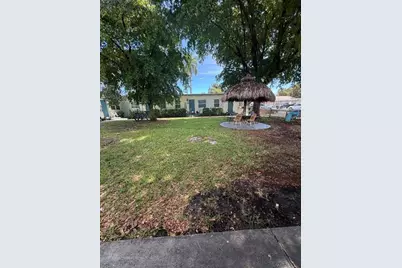 713 NE 3rd Street, Hallandale Beach, FL 33009 - Photo 1