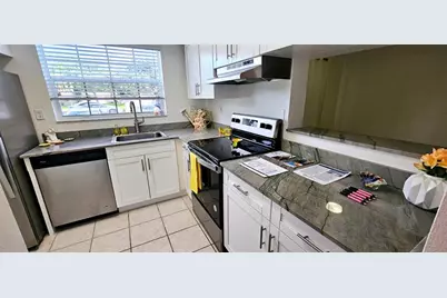 1971 NW 96th Terrace, Unit #9B, Pembroke Pines, FL 33024 - Photo 1