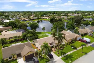 9477 Burlington Pl, Boca Raton, FL 33434 - Photo 1