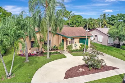 22699 SW 53rd Ave, Boca Raton, FL 33433 - Photo 1