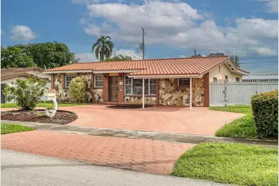 1030 W 53rd Ter, Hialeah, FL 33012 - Photo 1