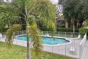 899 SE 2nd Ave, Deerfield Beach, FL 33441 - Photo 1