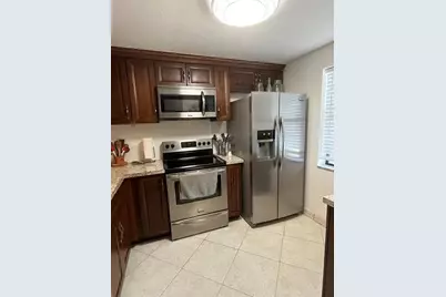 10130  Sunrise Lakes Blvd, Unit #311, Sunrise, FL 33322 - Photo 1