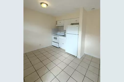 3908 NW 30th Ter, Unit #5, Lauderdale Lakes, FL 33309 - Photo 1