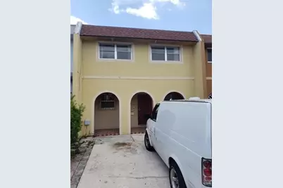 1850 W 72nd Pl, Unit #1850, Hialeah, FL 33014 - Photo 1