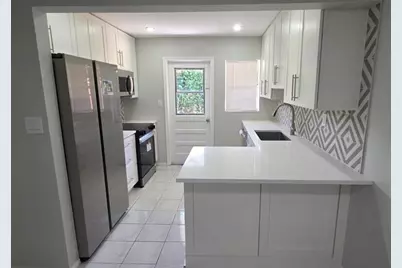 8-10 SE 12th Street #2, Dania Beach, FL 33004 - Photo 1