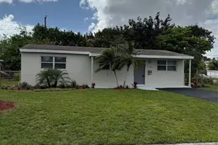 1230 N 70th Way, Hollywood, FL 33024 - Photo 1