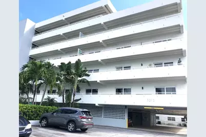 3212 NE 12th Street #203, Pompano Beach, FL 33062 - Photo 1