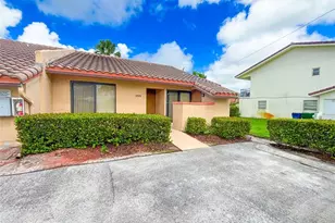 3559 Riverside Dr, Coral Springs, FL 33065 - Photo 1