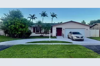 8911  Johnson St, Pembroke Pines, FL 33024 - Photo 1
