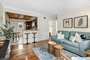 615 NE 9th Ave, Fort Lauderdale, FL 33304 - Photo 1