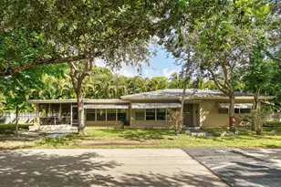 1019 NE 11th St, Fort Lauderdale, FL 33304 - Photo 1