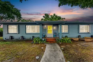 1110 NE 6th St, Pompano Beach, FL 33060 - Photo 1