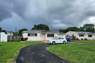 2830 Jackson St, Hollywood, FL 33020 - Photo 1