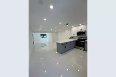 1420 NW 198th St, Miami, FL 33169 - Photo 1