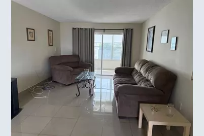 8135  Sunrise Lakes Blvd, Unit #307, Sunrise, FL 33322 - Photo 1