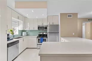 8511 Old Country Manor, Davie, FL 33328 - Photo 1