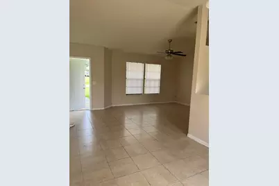 1673 SW Cameo Blvd, Port Saint Lucie, FL 34953 - Photo 1