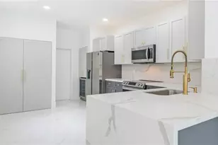 2134 Pasa Verde Ln, Weston, FL 33327 - Photo 1