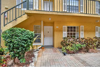 1115 Lake Shore Drive #102, Lake Park, FL 33403 - Photo 1