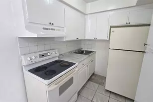 2501 Pierce St, Hollywood, FL 33020 - Photo 1