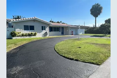 1260 SE 14th Street, Deerfield Beach, FL 33441 - Photo 1
