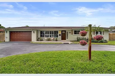 5541 SW 2nd Ct, Plantation, FL 33317 - Photo 1