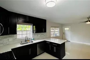 732 SW 2nd Ct, Fort Lauderdale, FL 33312 - Photo 1