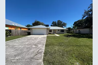 522 SE 36th Ter, Okeechobee, FL 34974 - Photo 1