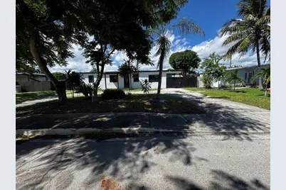 5181 NE 16th Avenue, Pompano Beach, FL 33064 - Photo 1