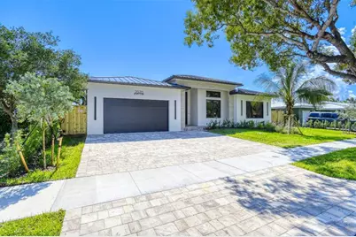 2020 NE 59th Ct, Fort Lauderdale, FL 33308 - Photo 1