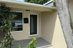 903 NE 7th St, Hallandale Beach, FL 33009 - Photo 1
