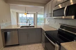 9 Royal Palm Way, Boca Raton, FL 33432 - Photo 1