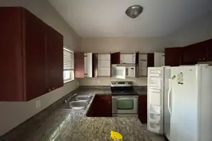 364 NE 25th Pl, Homestead, FL 33033 - Photo 1