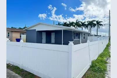 818  Avenue U, Riviera Beach, FL 33404 - Photo 1