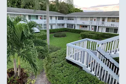 208  Newport L, Unit #208, Deerfield Beach, FL 33442 - Photo 1