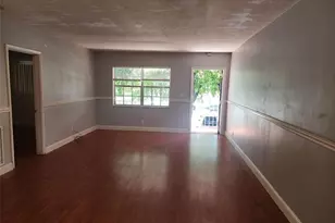 1501 NE 34th Ct, Oakland Park, FL 33334 - Photo 1