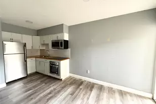 800 SE 18th St, Fort Lauderdale, FL 33316 - Photo 1