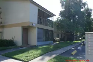 606 Gardens Dr, Pompano Beach, FL 33069 - Photo 1