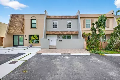 7506 NW 75th St, Tamarac, FL 33321 - Photo 1