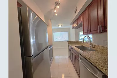 5686 NW Rock Island Rd, Unit #102, Tamarac, FL 33319 - Photo 1