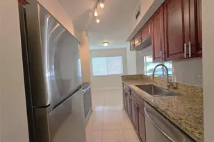 5686 NW Rock Island Rd Unit, Tamarac, FL 33319 - Photo 1