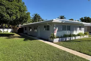 1077 NE 34th St, Oakland Park, FL 33334 - Photo 1
